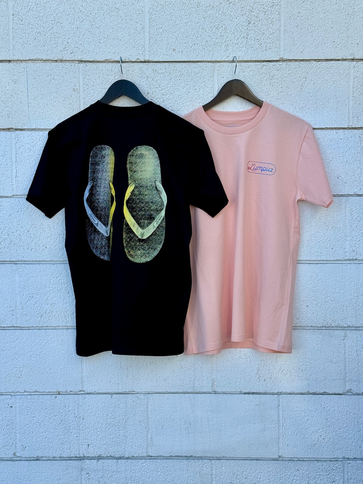 Tsinelas Tee